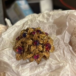 Vintage gold brooch